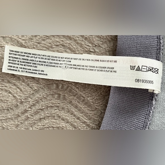 🆕 free People Movement top in lavender and gray size medium /large - Picture 12 of 12